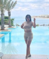 Yessina +971508644382